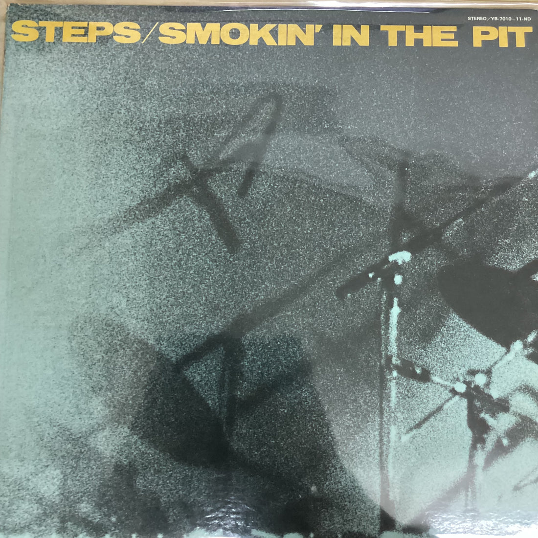 แผ่นเสียง Steps - Smokin' In The Pit Vinyl VG+ 2LPs