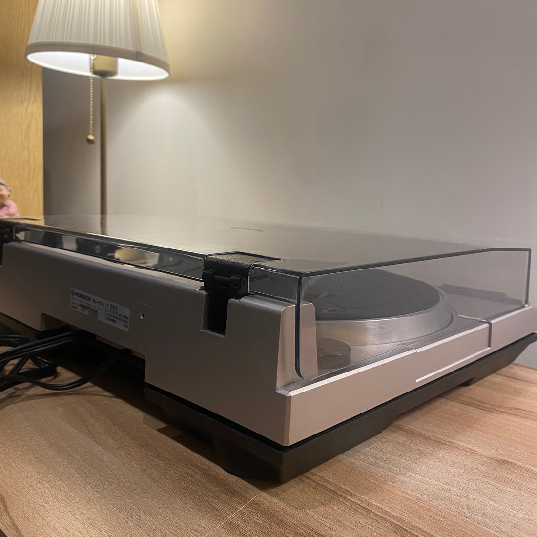 เครื่องเล่นแผ่นเสียง Pioneer PL-Y7A Fully Automatic Direct Drive Turntable (220V)