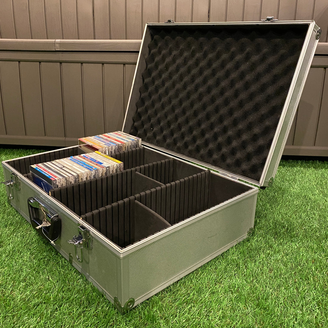 Aluminum CD Case Size L (140 CDs) #2 แถมซีดี 3000.-