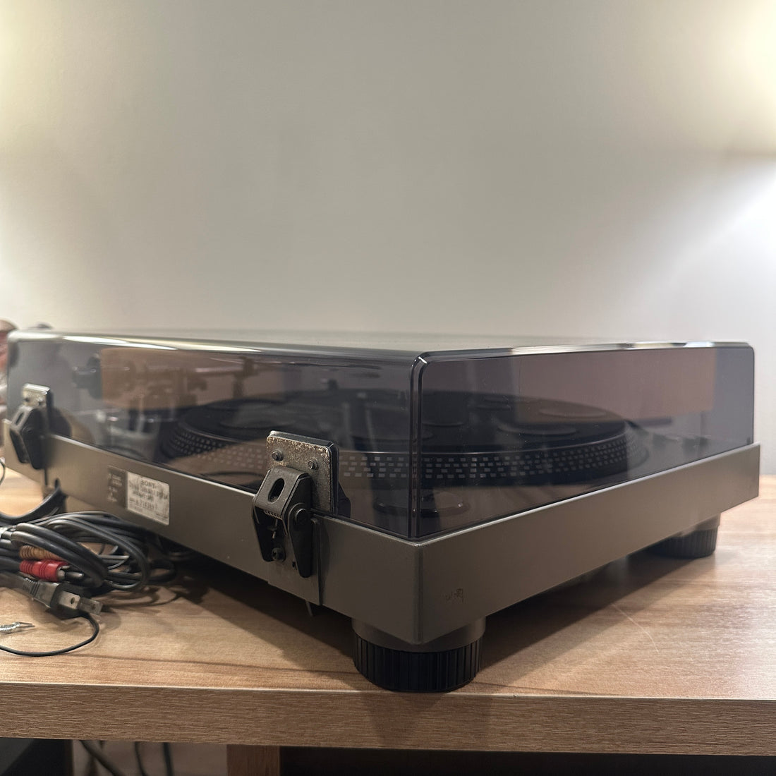 Sony PS-3750 Manual Direct Drive Turntable (220V)