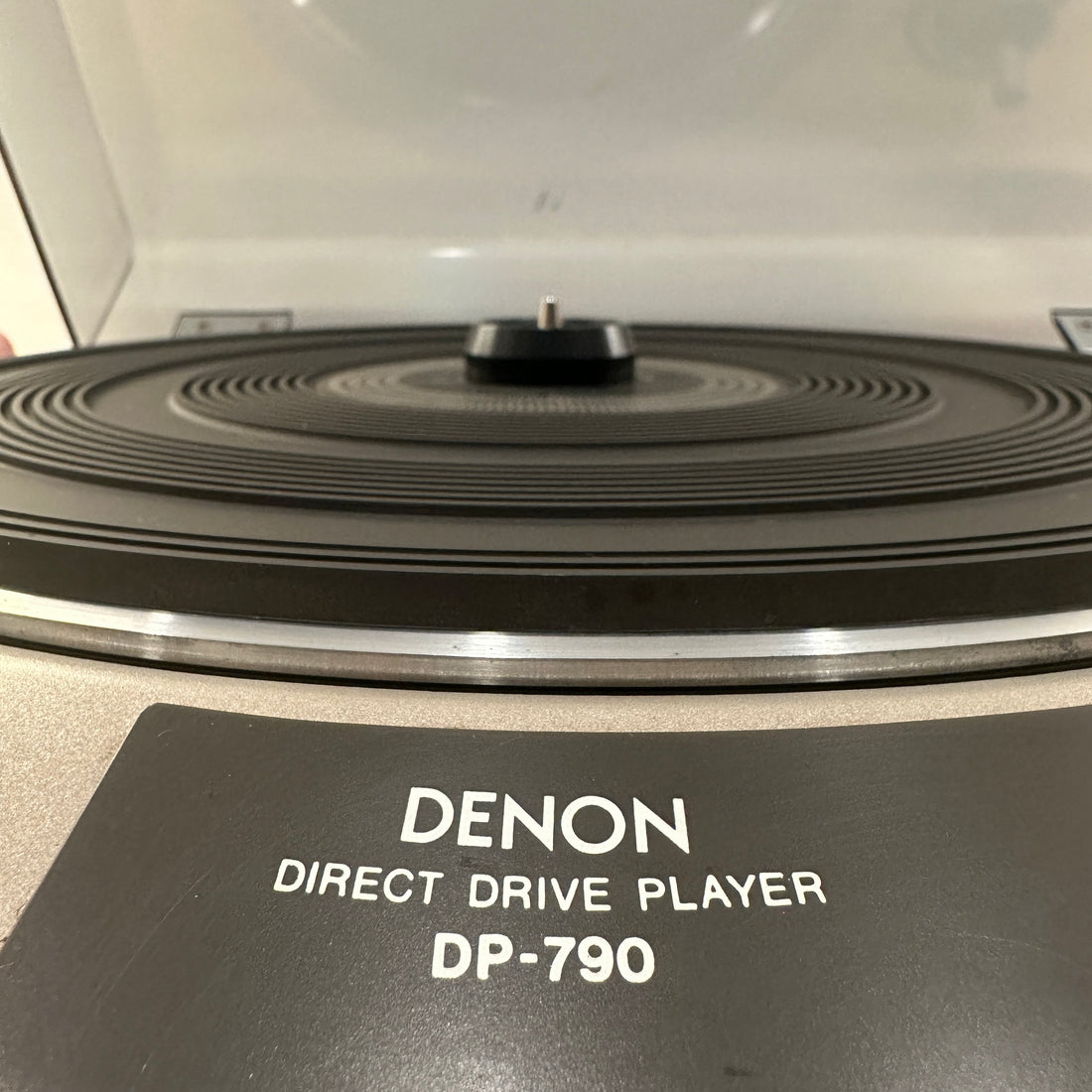 เครื่องเล่นแผ่นเสียง Denon DP-790 Manual Direct Drive Turntable (220V)