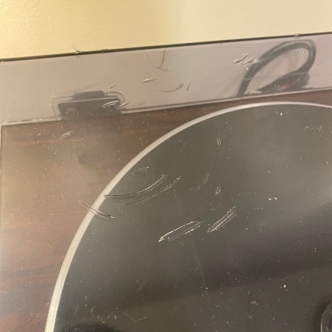 เครื่องเล่นแผ่นเสียง Aiwa AP-D11 Auto Return Belt Drive Turntable (220V)