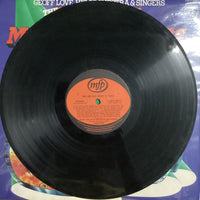 แผ่นเสียง Various - Geoff Love His Orchestra & Singers The Big Big Movie Themes