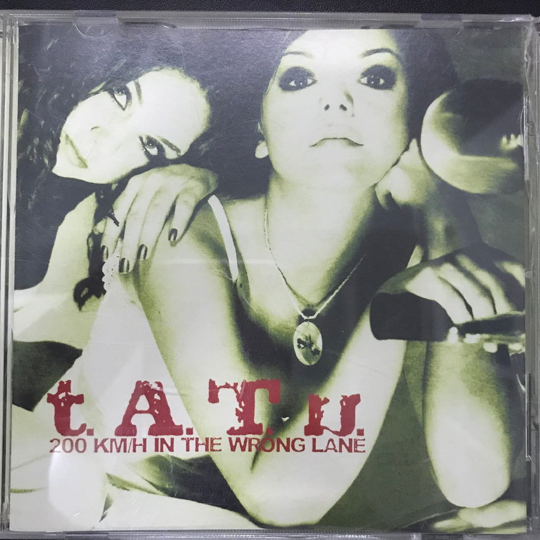 ซีดี t.A.T.u. - 200 KM/H In The Wrong Lane CD VG+