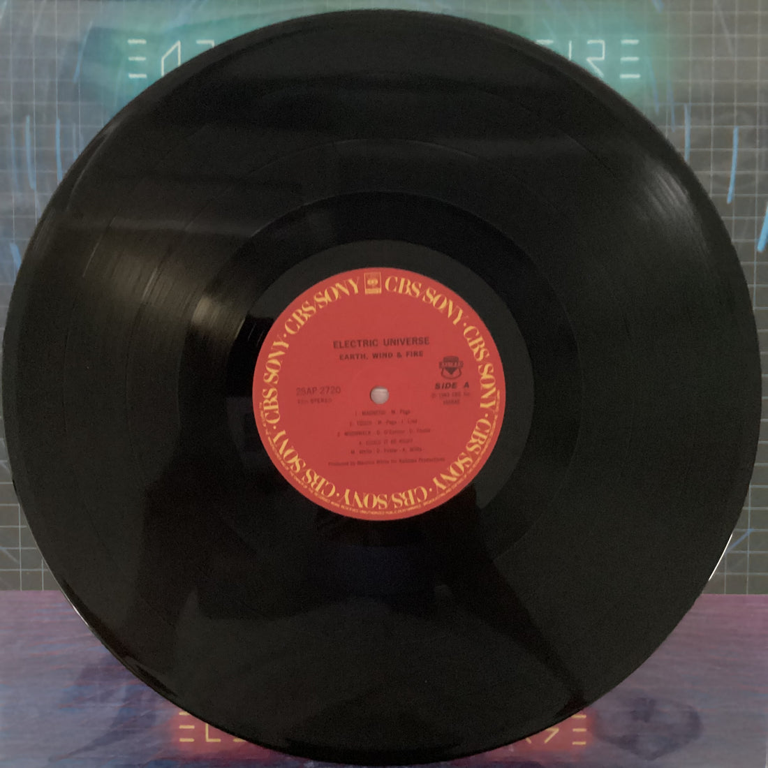 แผ่นเสียง Earth, Wind & Fire - Electric Universe Vinyl VG+