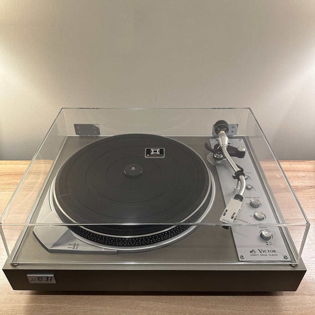 เครื่องเล่นแผ่นเสียง Victor JL-B31 Manual Direct Drive Turntable (220V)