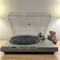 เครื่องเล่นแผ่นเสียง Technics SL-D3 Fully Automatic Direct Drive Turntable (220V)
