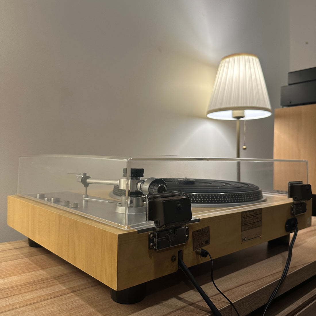 เครื่องเล่นแผ่นเสียง Victor JL-B41II Manual Direct Drive Turntable (220V)