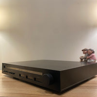 Yamaha T-2 FM Stereo Tuner (220V)