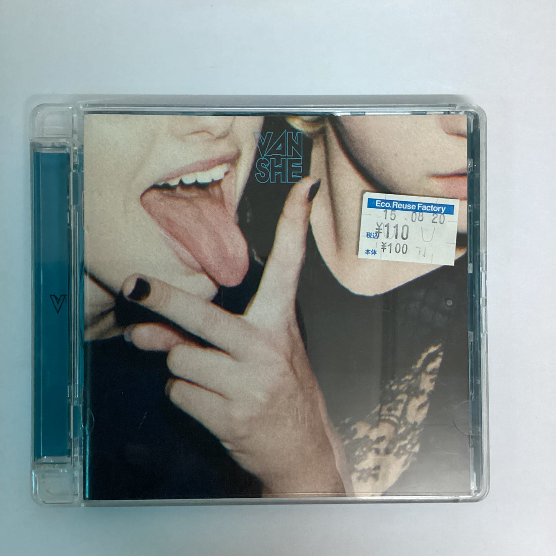 ซีดี Van She - V CD VG+