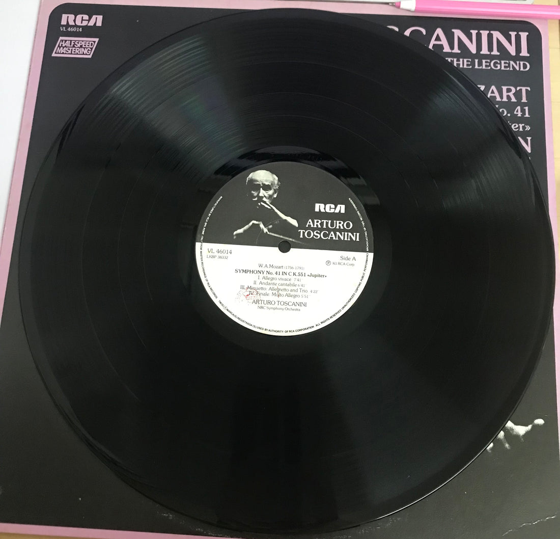 Toscanini - The Man Behind the Legend Mozart Symphony No.41 'Jupiter' Mendelssohn Symphony No.4 'ItaIiana' (VinyI) (VG+)