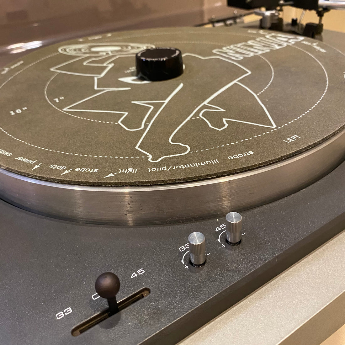 Technics SL-55 Direct Drive Turntable (สภาพ 85%, 220V)