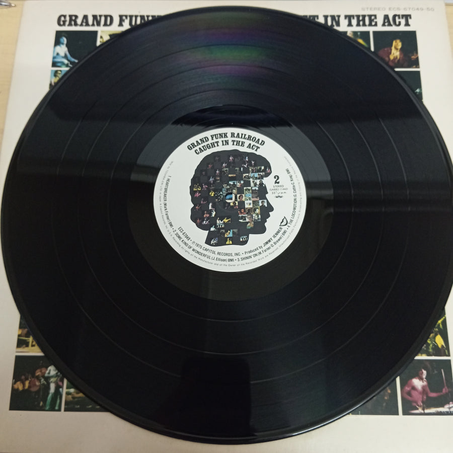 แผ่นเสียง Grand Funk Railroad - Caught In The Act (Vinyl) (VG+) (2LPs)