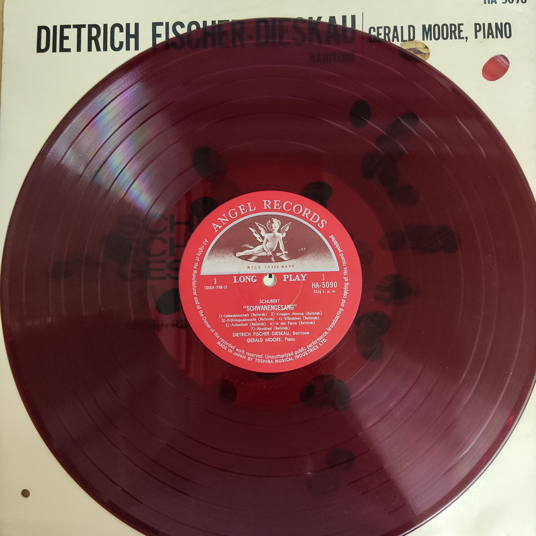 แผ่นเสียง Dietric Fischer-Dieskau,Gerald Moore - Schubert Schwanen Gesang (Vinyl) (VG+) (แผ่นสี)