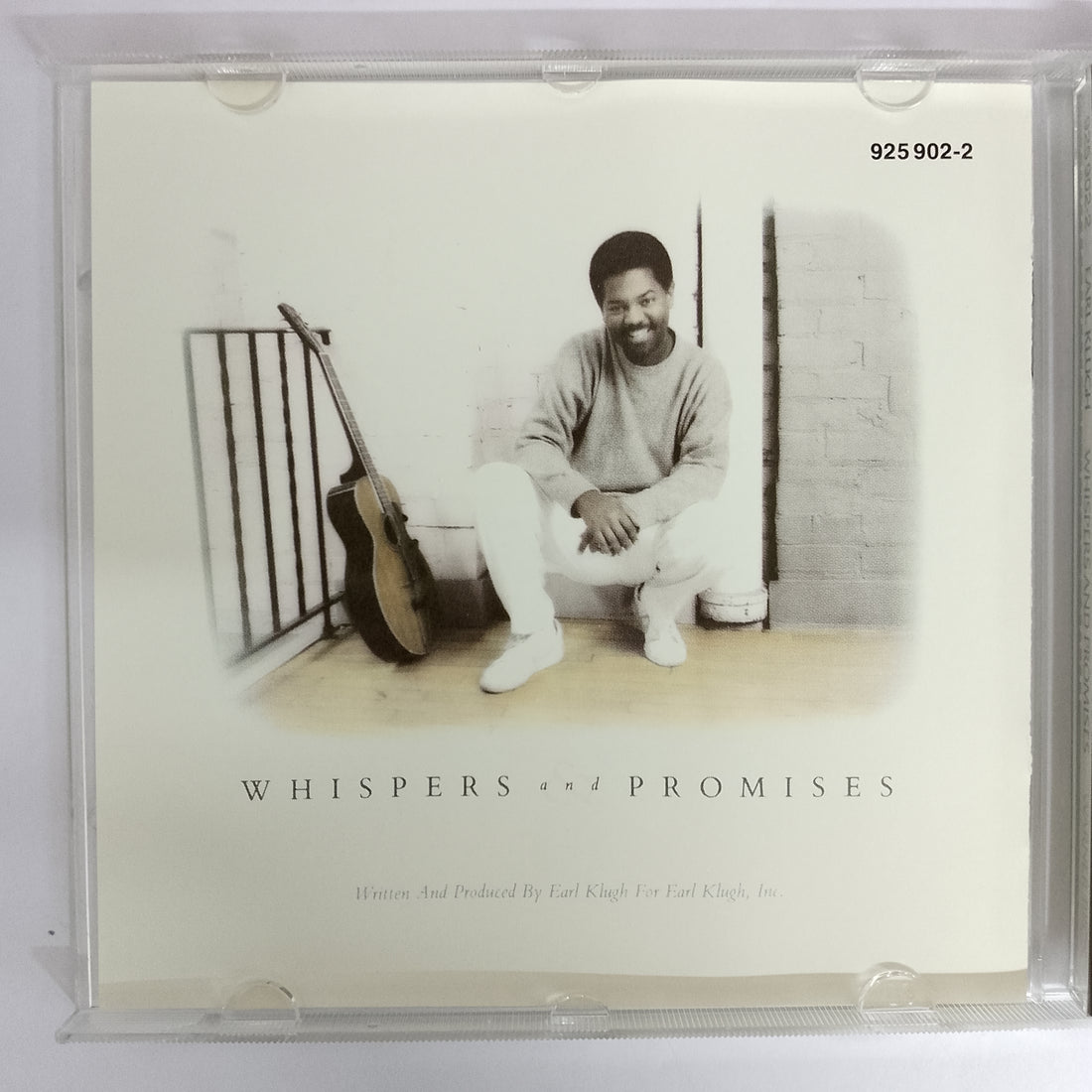 ซีดี Earl Klugh - Whispers And Promises (CD) (VG+)