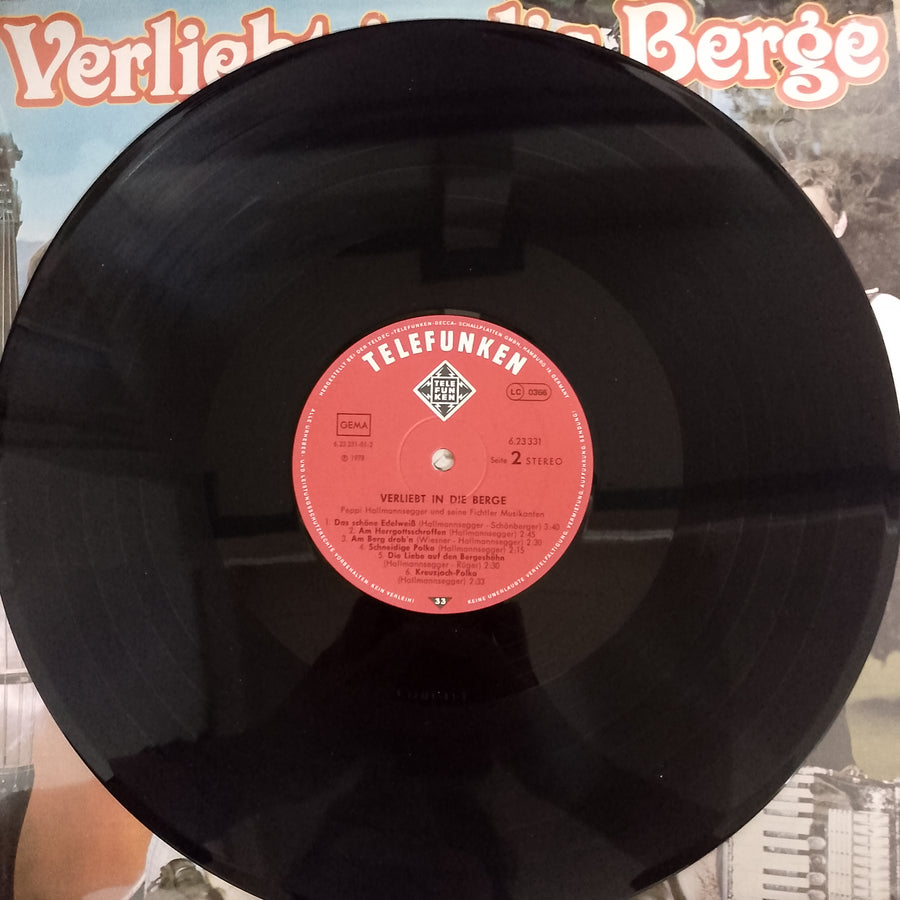 แผ่นเสียง Peppi Hallmannsegger Und Seine Fichtler Musikanten - Verliebt In Die Berge Vinyl VG+