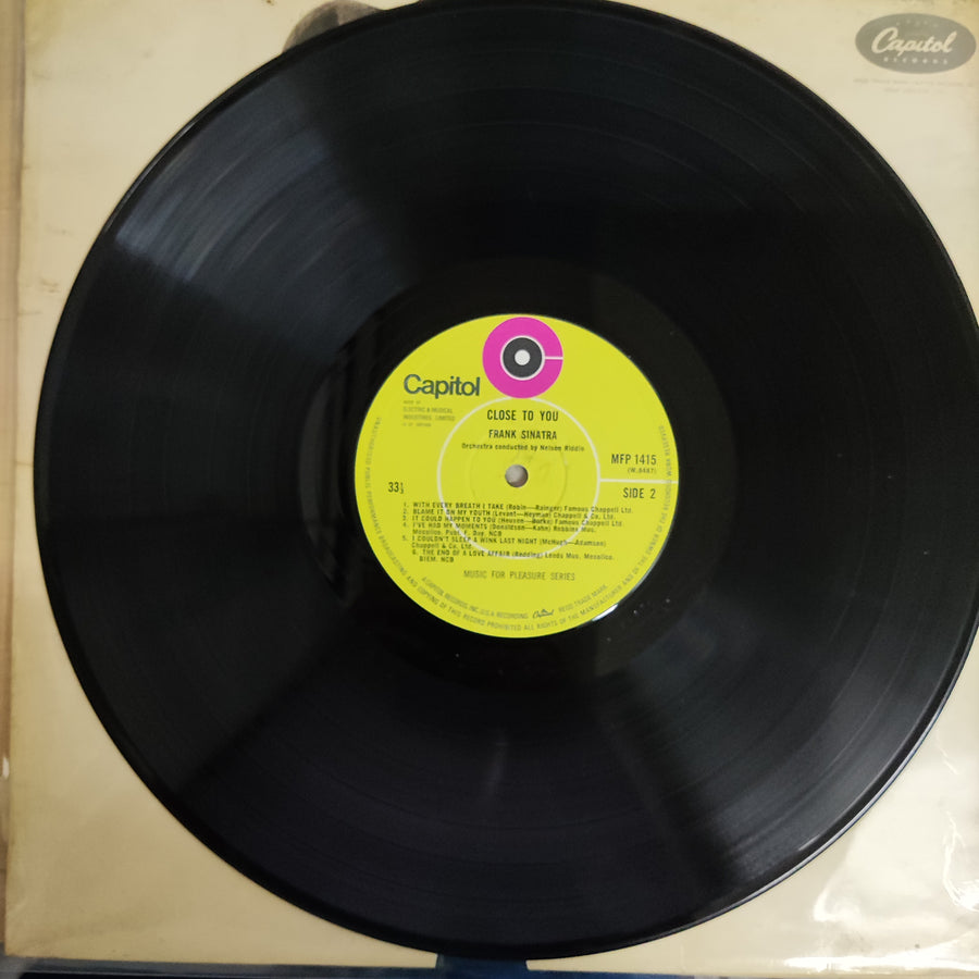 แผ่นเสียง Frank Sinatra - Close To You Vinyl VG+