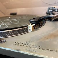 Technics SL-1200 MK2 Direct Drive Manual Turntable 110-220V