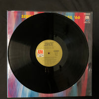 แผ่นเสียง Sérgio Mendes & Brasil '66 - Double Deluxe Vinyl VG+