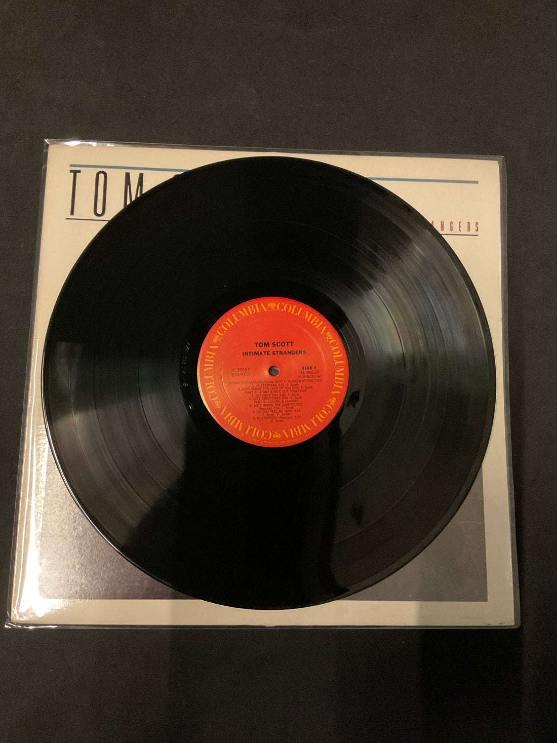 แผ่นเสียง Tom Scott - Intimate Strangers Vinyl VG+