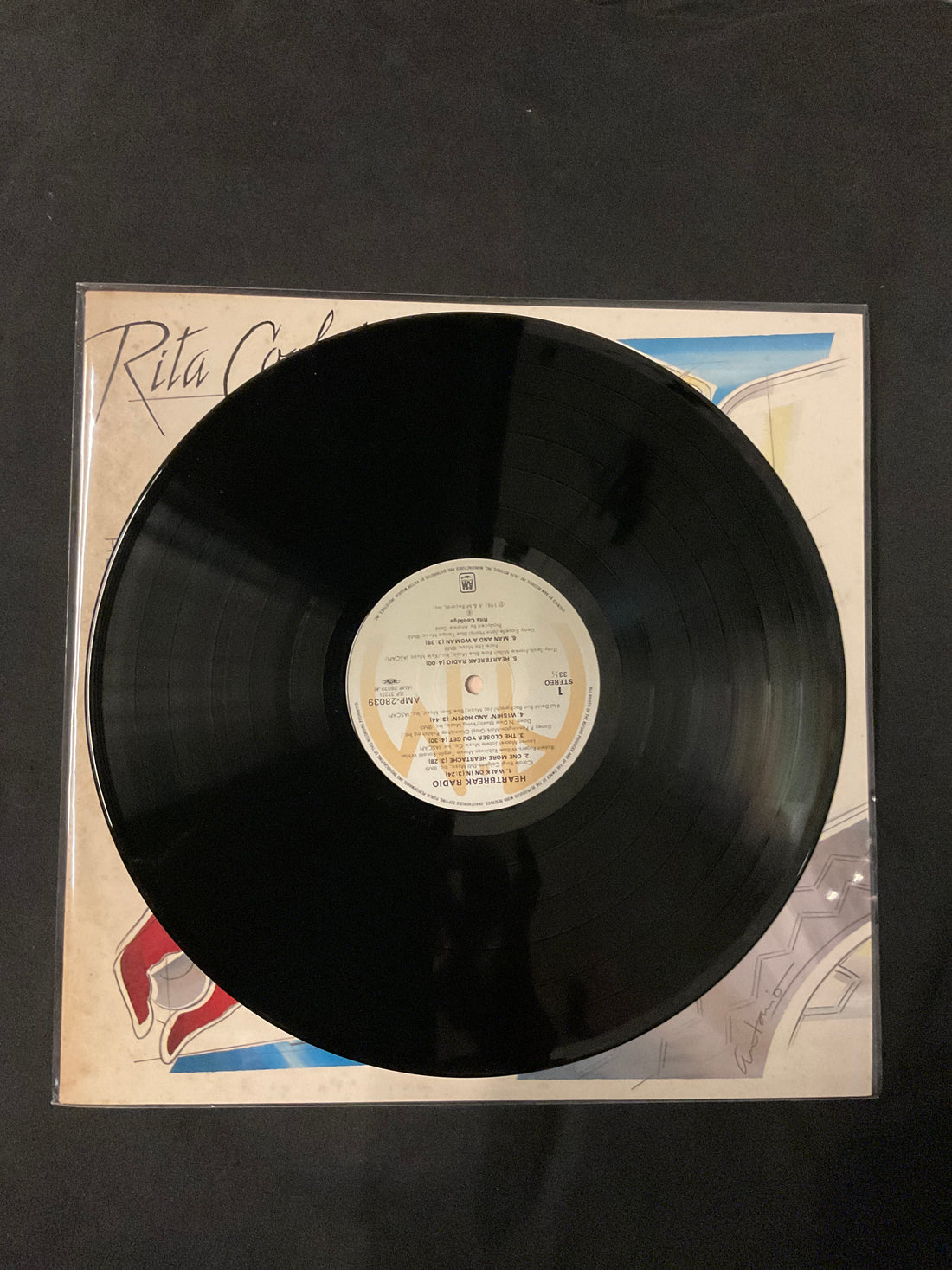 แผ่นเสียง Rita Coolidge = Rita Coolidge - Heartbreak Radio = ハートブレイク・ラジオ Vinyl VG+