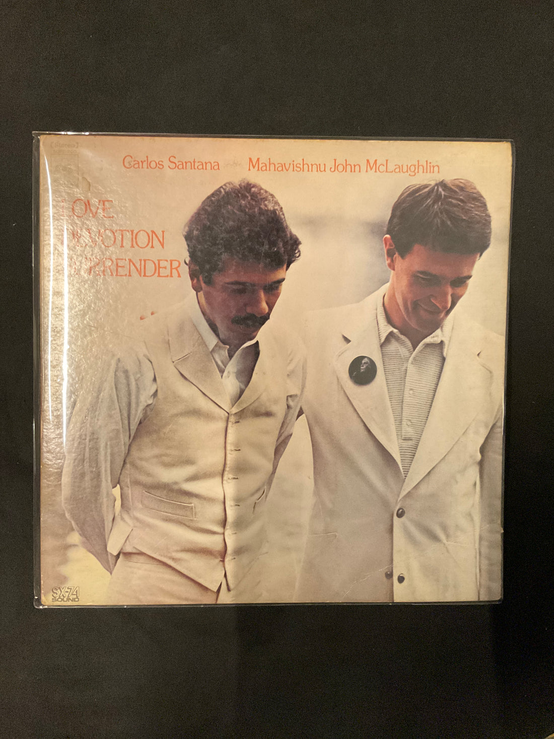 แผ่นเสียง Carlos Santana, John McLaughlin - Love Devotion Surrender Vinyl VG+