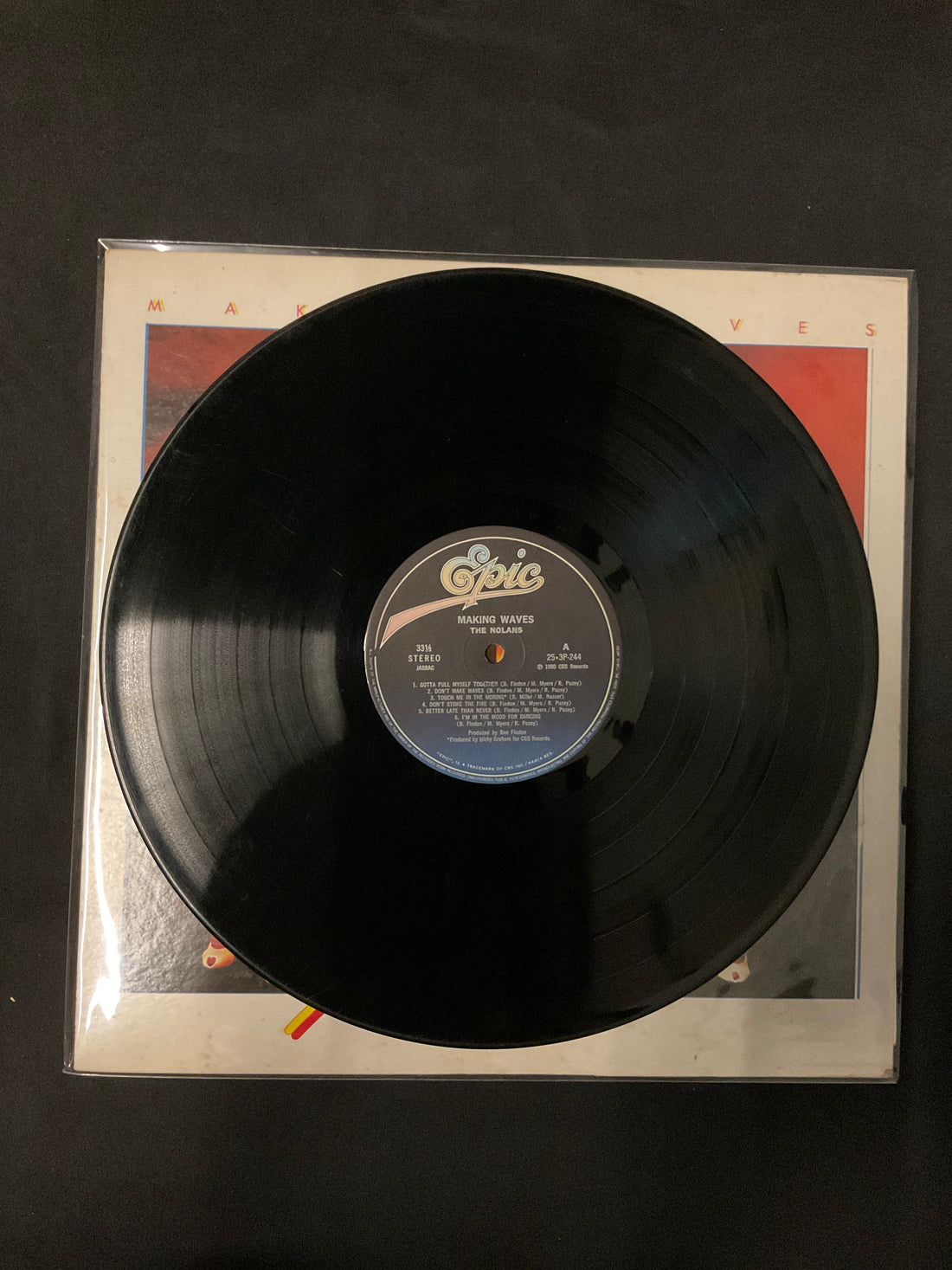 แผ่นเสียง The Nolans - Making Waves Vinyl VG+