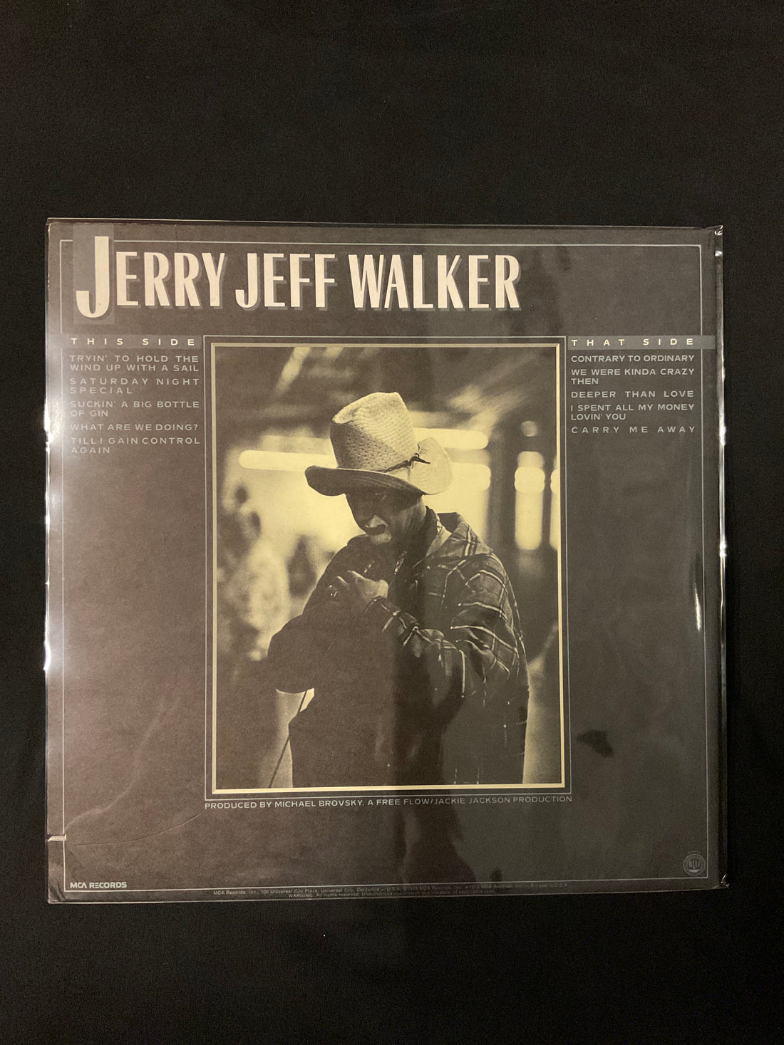 แผ่นเสียง Jerry Jeff Walker - Contrary To Ordinary Vinyl VG+