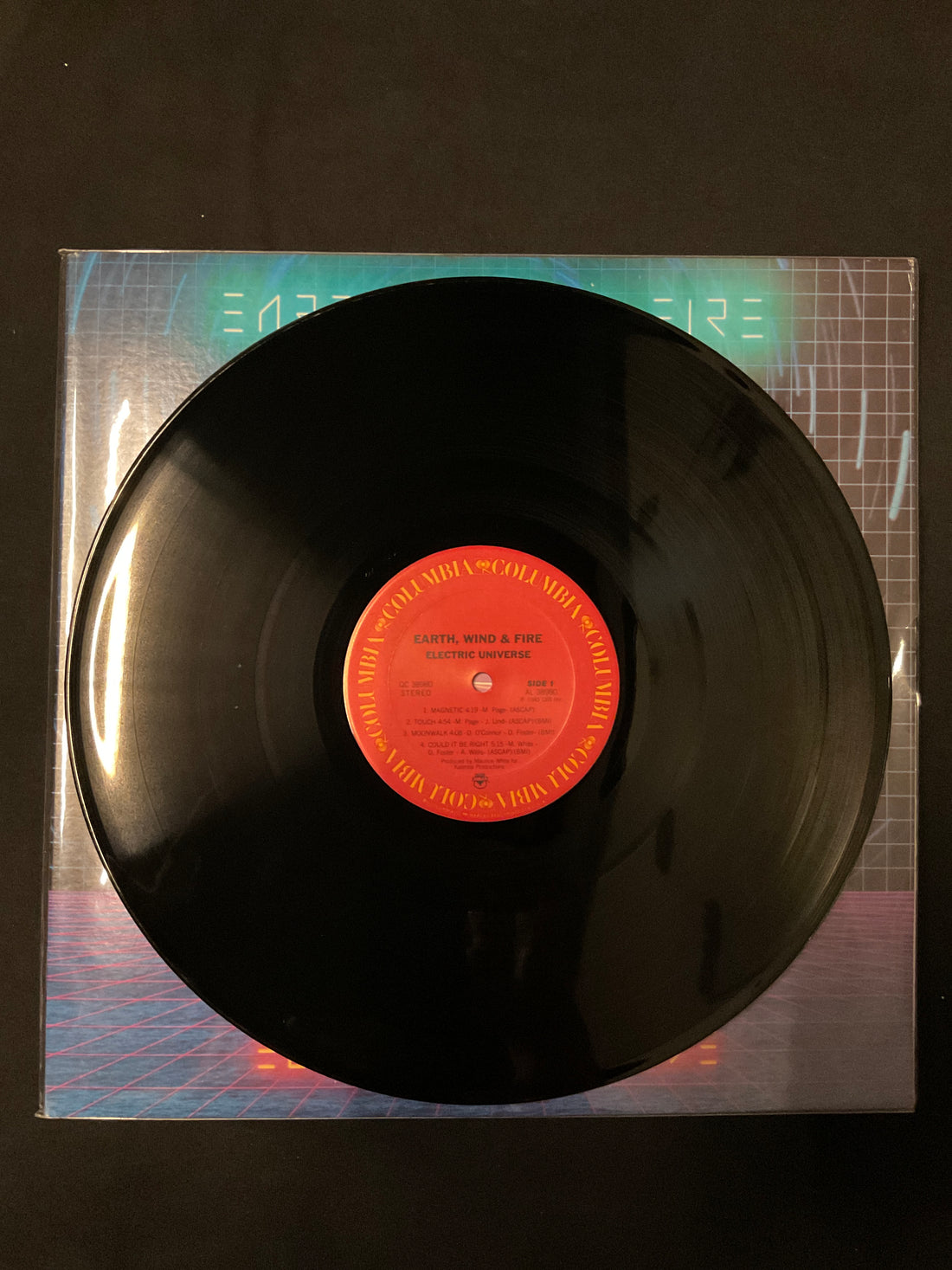แผ่นเสียง Earth, Wind & Fire - Electric Universe Vinyl VG+