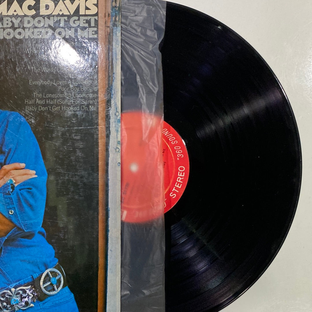 Mac Davis - Baby Don't Get Hooked On Me (Vinyl) (VG+)