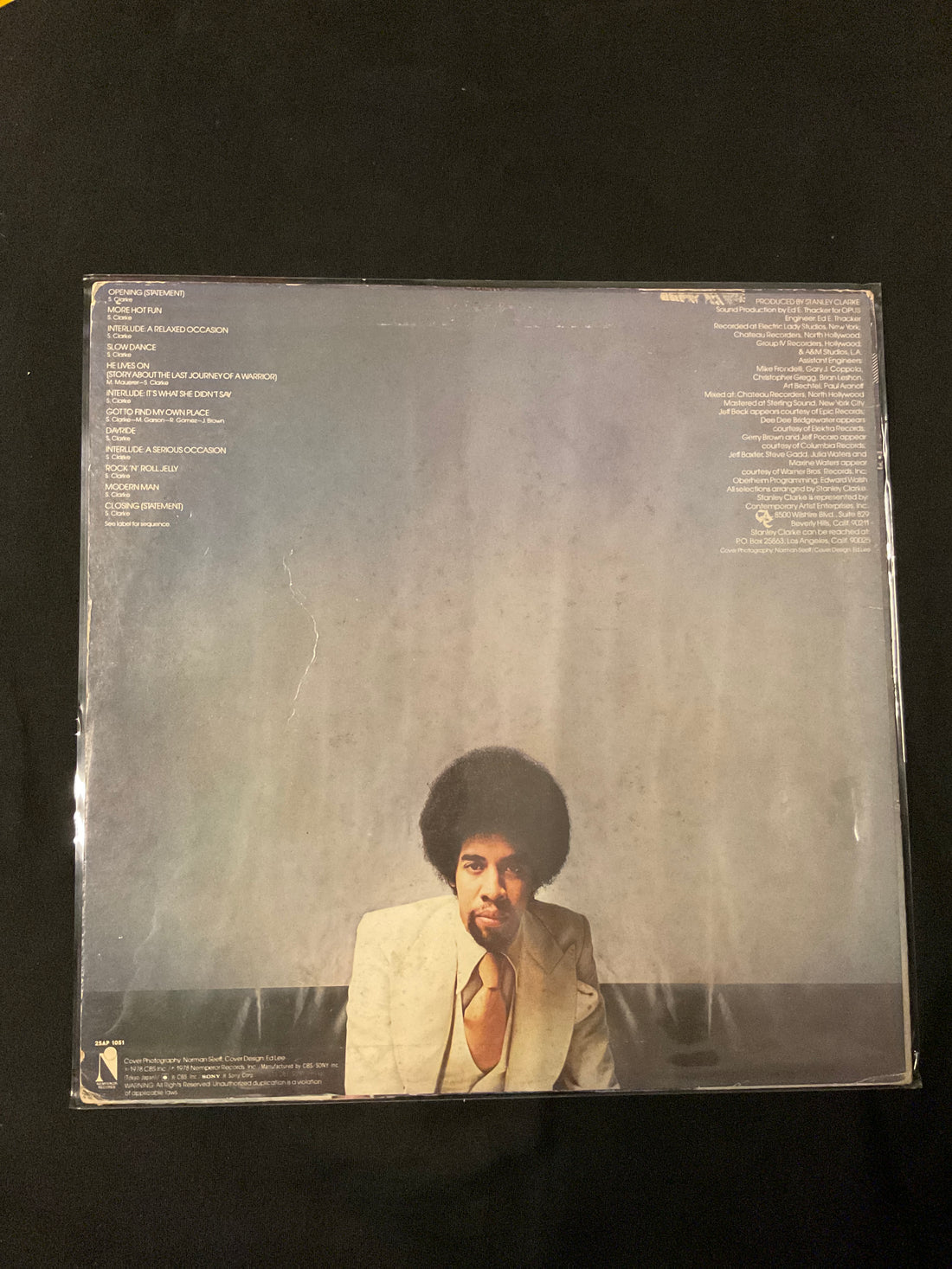 แผ่นเสียง Stanley Clarke - Modern Man Vinyl VG+