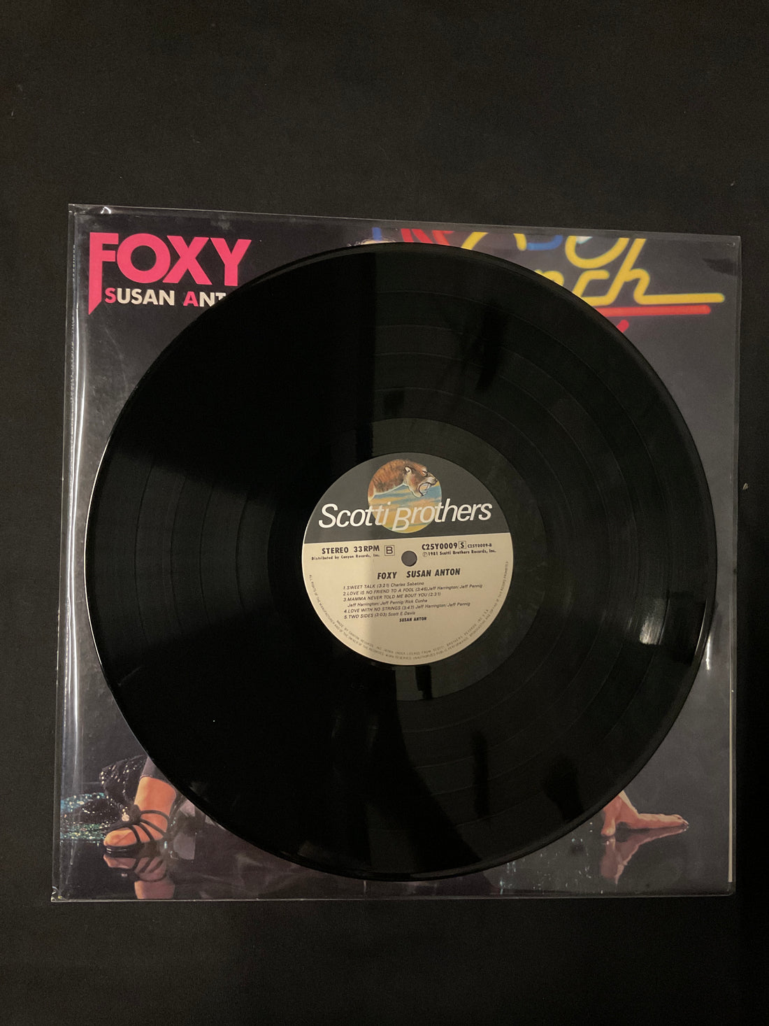 แผ่นเสียง Susan Anton - Foxy Vinyl VG+