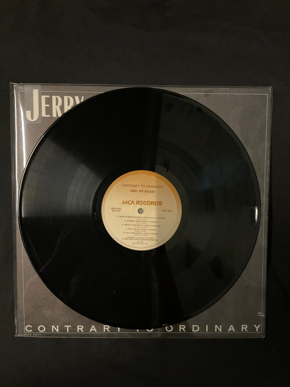แผ่นเสียง Jerry Jeff Walker - Contrary To Ordinary Vinyl VG+