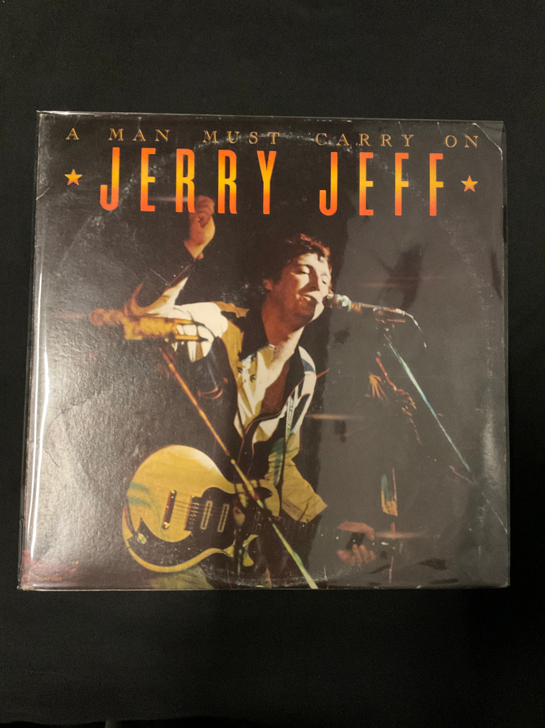 แผ่นเสียง Jerry Jeff Walker - A Man Must Carry On Vinyl VG+