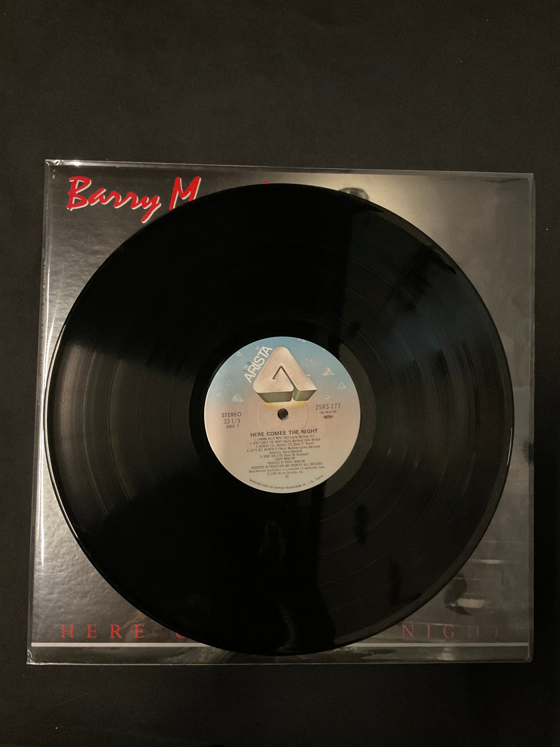แผ่นเสียง Barry Manilow - Here Comes The Night Vinyl VG+