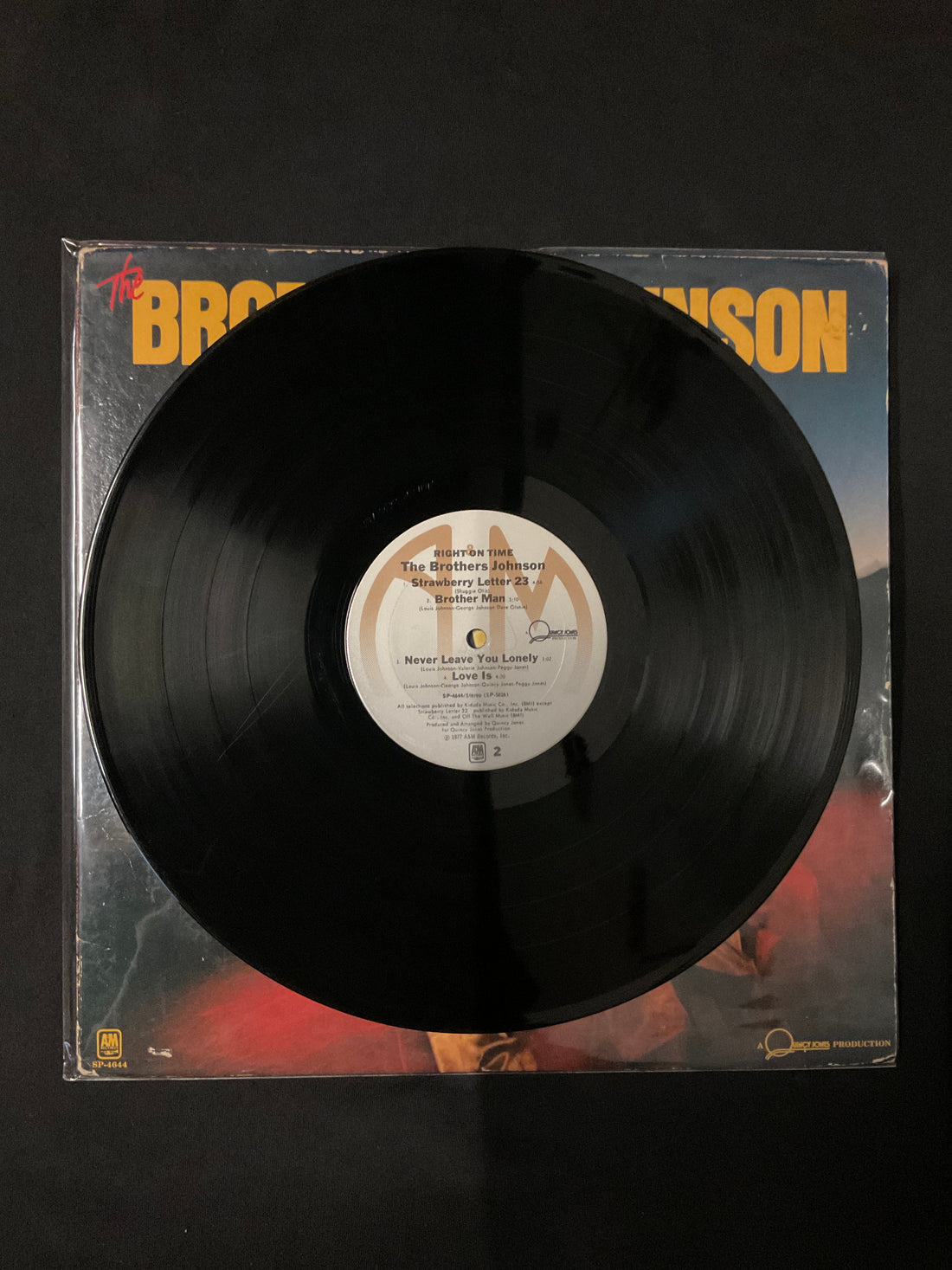แผ่นเสียง Brothers Johnson - Right On Time Vinyl VG+