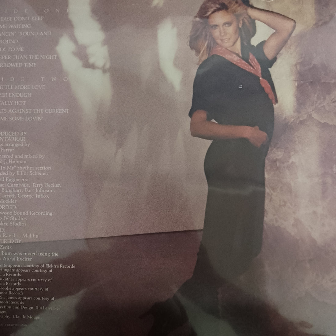 แผ่นเสียง Olivia Newton-John = Olivia Newton-John - Totally Hot = さよならは一度だけ Vinyl VG+