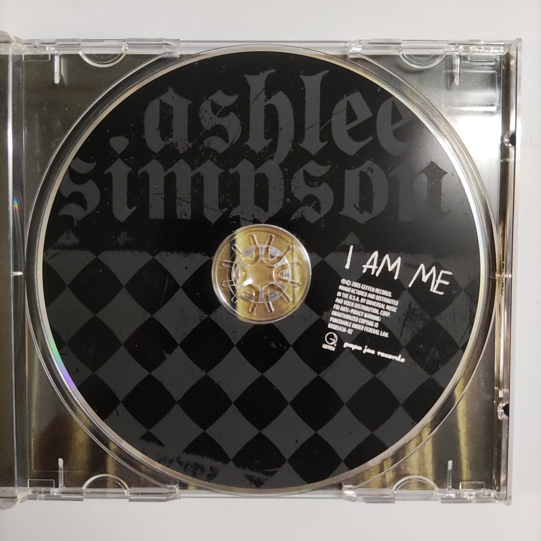 ซีดี Ashlee Simpson - I Am Me CD VG+
