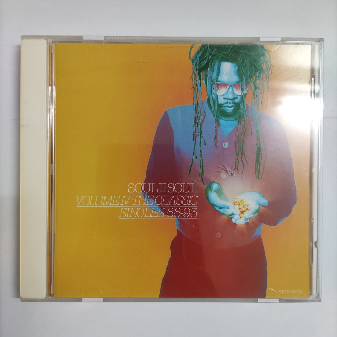 ซีดี Soul II Soul - Volume IV - The Classic Singles 88-93 CD VG+