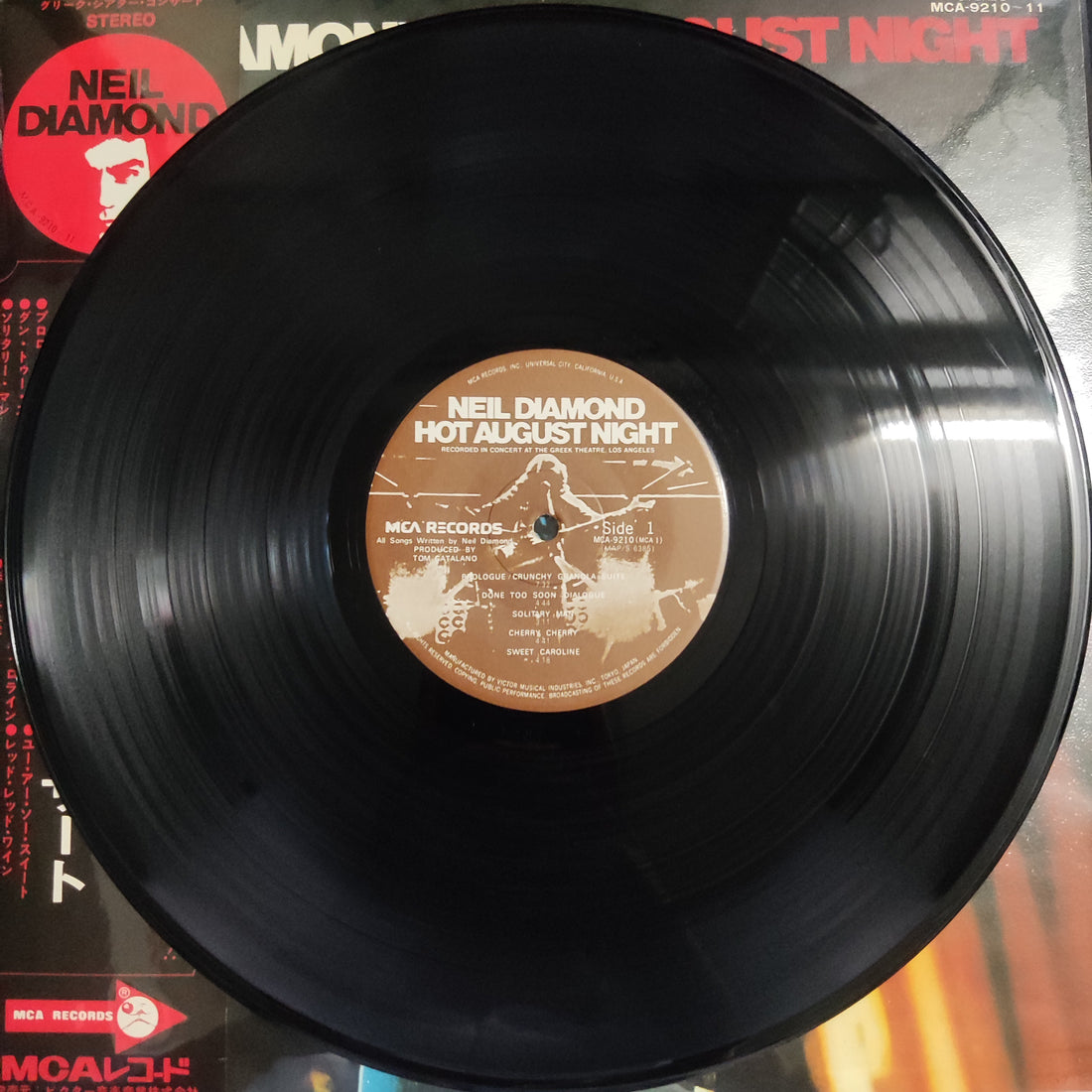 แผ่นเสียง Neil Diamond - Hot August Night Vinyl VG+ 2LPs