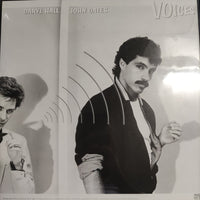 แผ่นเสียง Daryl Hall & John Oates - Voices Vinyl VG+