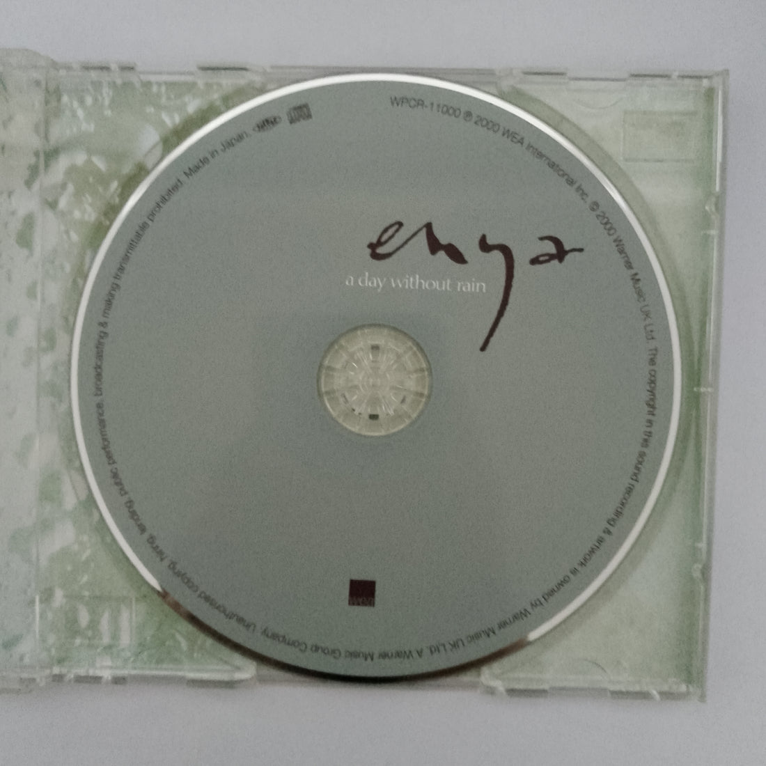 ซีดี Enya - A Day Without Rain CD VG+