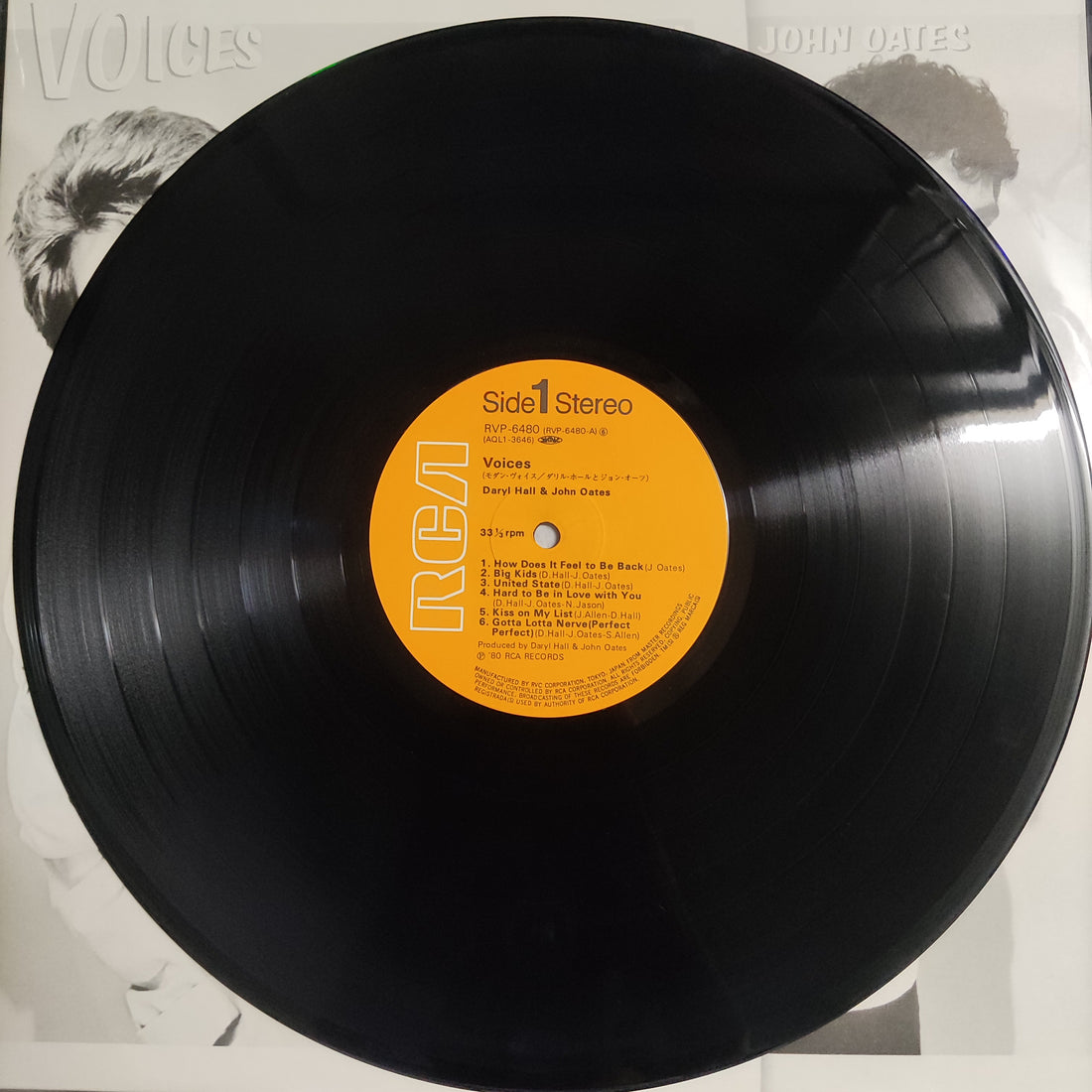 แผ่นเสียง Daryl Hall & John Oates - Voices Vinyl VG+