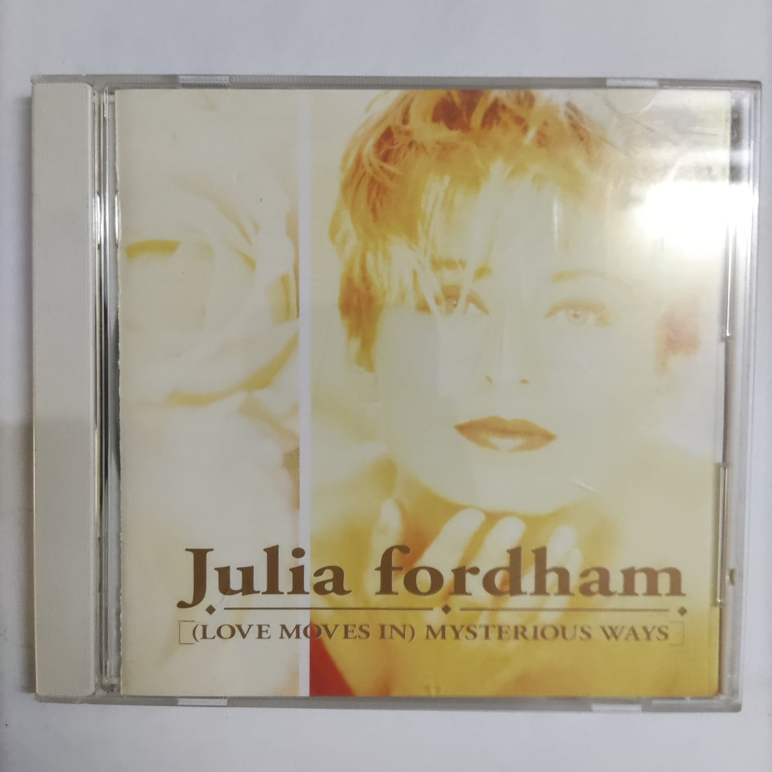 ซีดี Julia Fordham - Love Moves In Mysterious Ways CD NM or M-