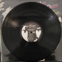 แผ่นเสียง Daryl Hall & John Oates - Private Eyes Vinyl VG+