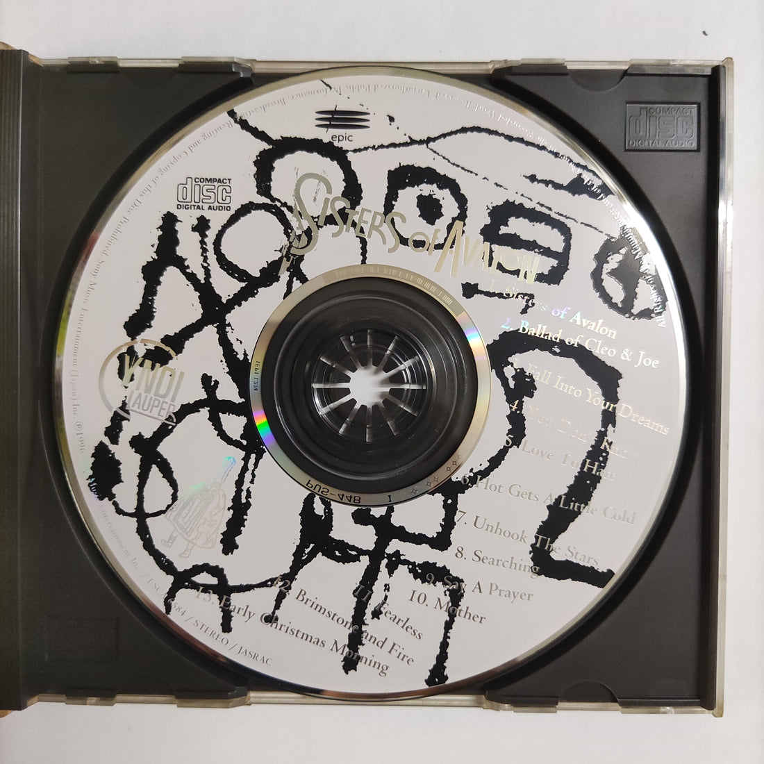 ซีดี Cyndi Lauper - Sisters Of Avalon CD VG+