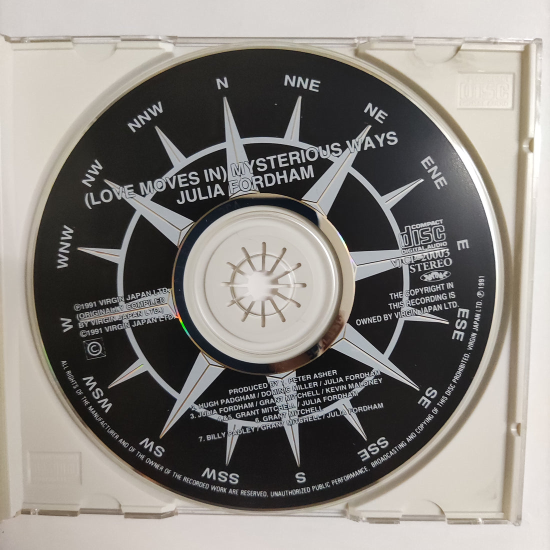 ซีดี Julia Fordham - Love Moves In Mysterious Ways CD NM or M-