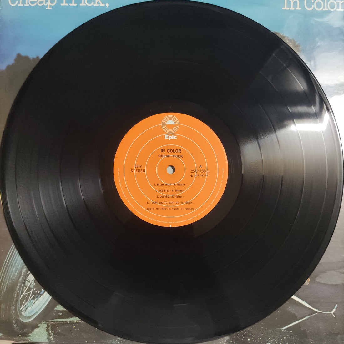 แผ่นเสียง Cheap Trick - In Color Vinyl VG+