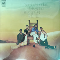 แผ่นเสียง Sérgio Mendes & Brasil '66 - Fool On The Hill Vinyl VG+